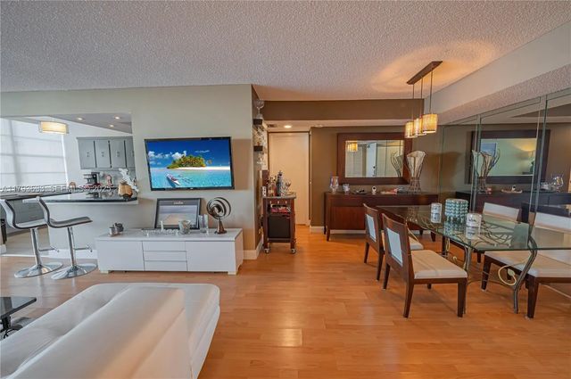 4 of 42 - 301 174th Street #401, Sunny Isles Beach, FL