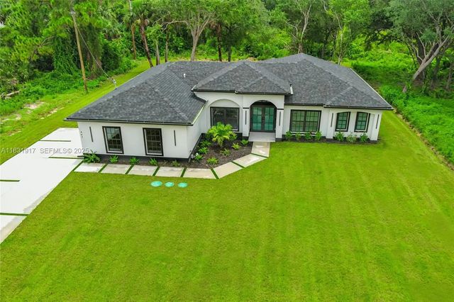 407 Washington Avenue, Lehigh Acres