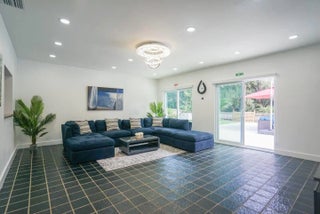 Photo of Listing #F10466283