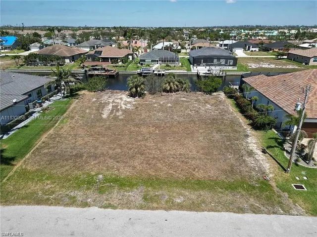 3 of 9 - 2527 Sw 25th Terrace, Cape Coral, FL
