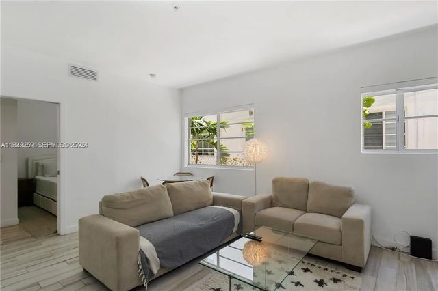 3 of 20 - 1560 Meridian Avenue #108, Miami Beach, FL