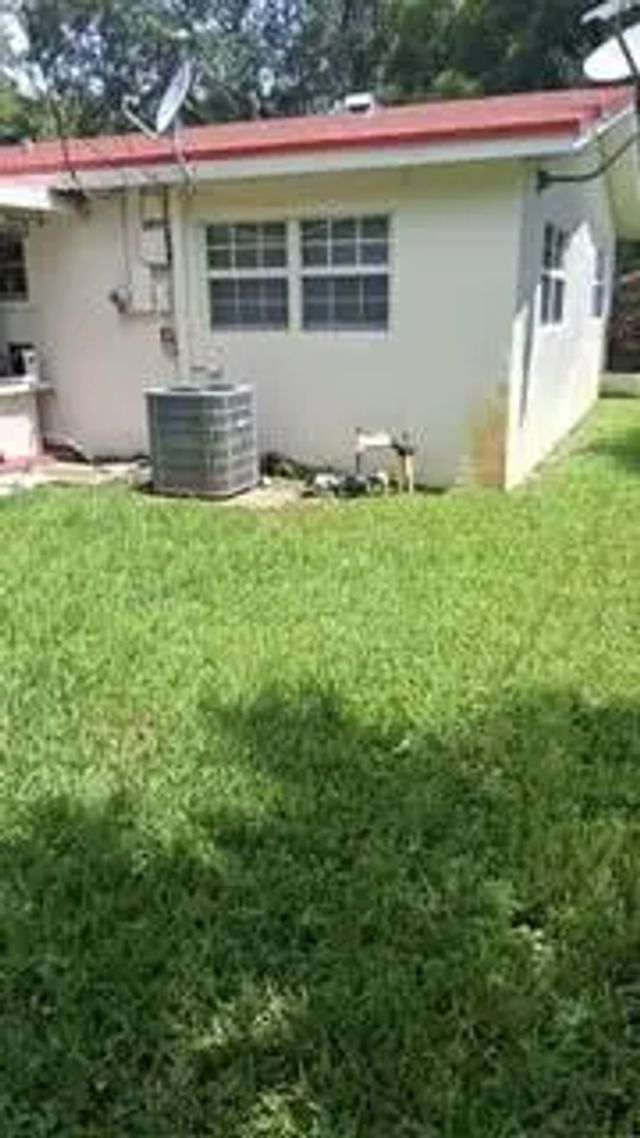 3 of 10 - 5620 Monroe Street, Hollywood, FL