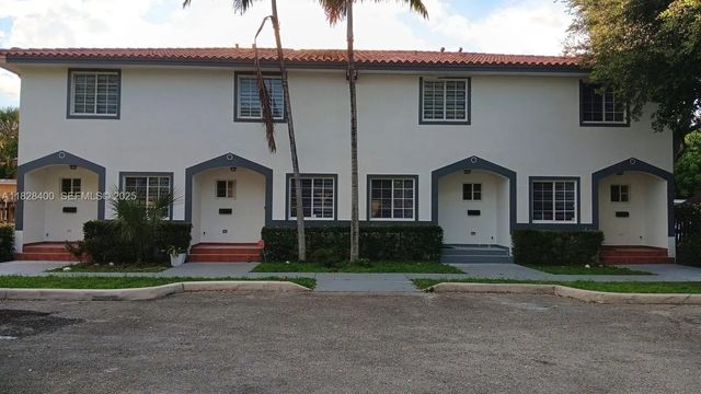 968 N 18th Court, Hollywood