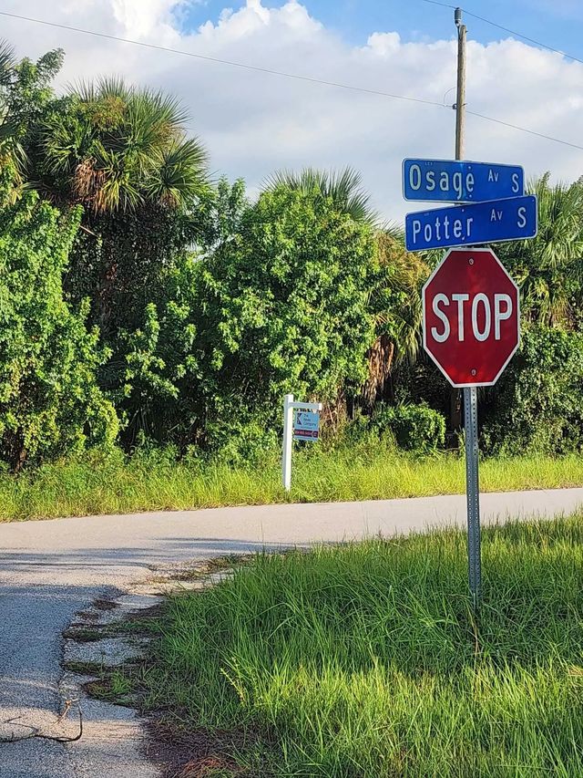 2 of 3 - 539 Osage Avenue S, Lehigh Acres, FL