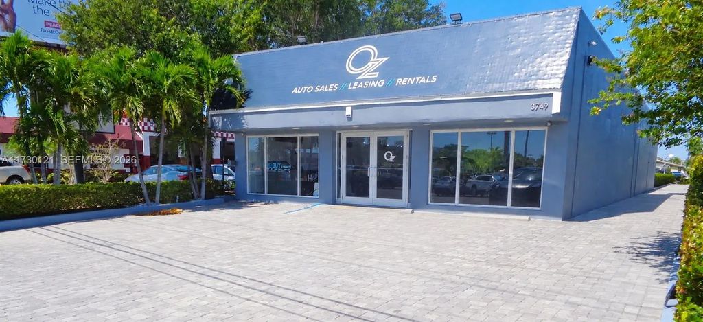3749 N Federal Highway, Pompano Beach