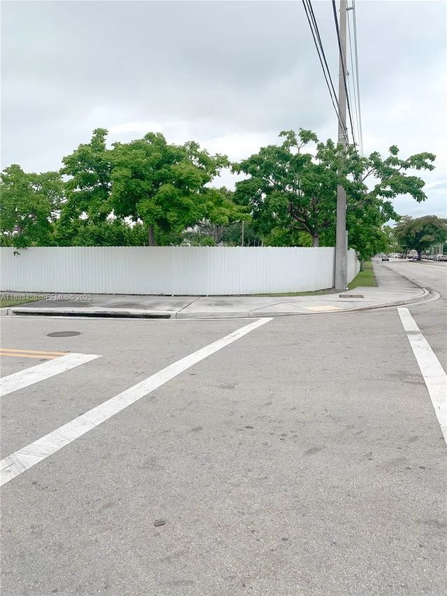 2 of 4 - 1401 Nw 108th Avenue, Sweetwater, FL