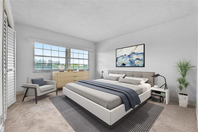535 Oaks Drive #508, Pompano Beach