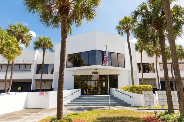 2801 Nw 74 Avenue #s15, Miami