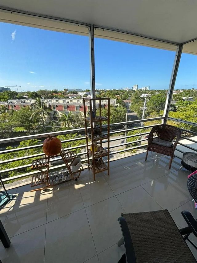 1750 Ne 115th Street #608, Miami