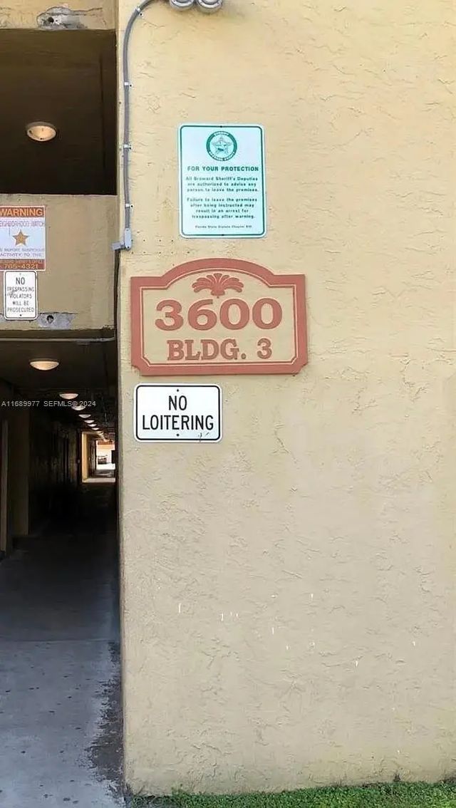 2 of 5 - 3600 Nw 21st Street #305, Lauderdale Lakes, FL