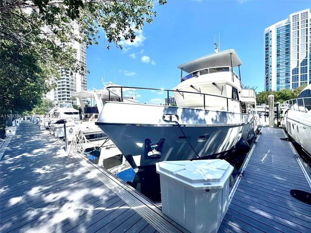 2 of 16 - 3575 Mystic Pointe Drive, Aventura, FL