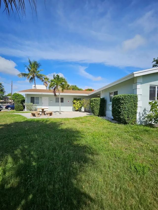 2 of 17 - 1231 Ne 23rd Avenue, Pompano Beach, FL
