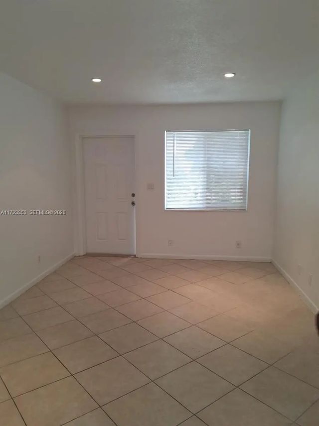 5 of 17 - 1231 Ne 23rd Avenue, Pompano Beach, FL