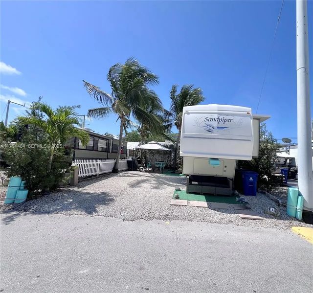 325 Calusa Street, Key Largo
