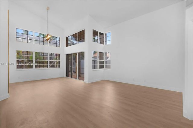 4 of 29 - 1525 Seabay Road, Weston, FL