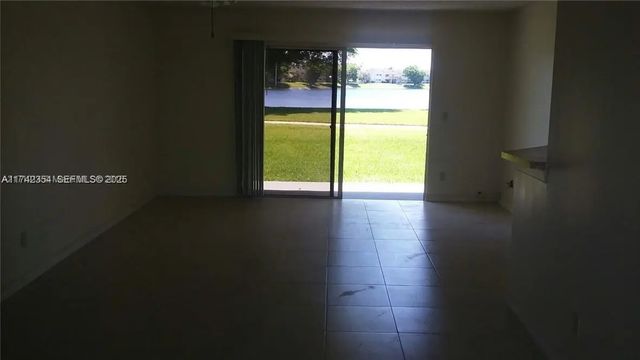 3 of 12 - 3441 Nw 44th Street #106, Oakland Park, FL