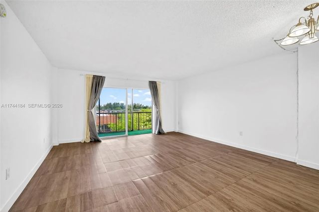 3 of 30 - 4174 Inverrary Drive #706, Lauderhill, FL