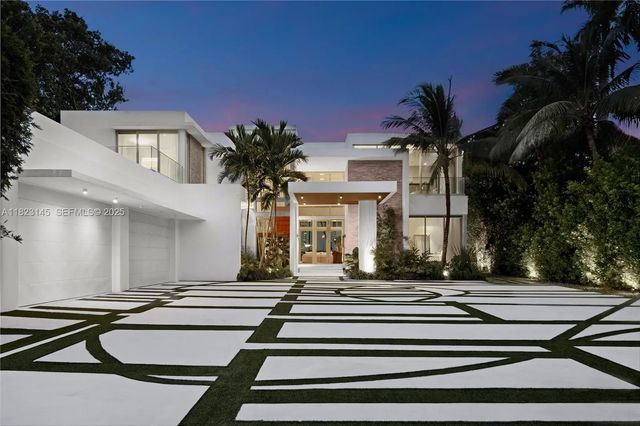 2 of 72 - 30 Palm Avenue, Miami Beach, FL