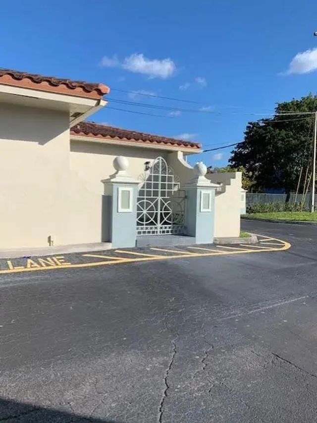 2 of 6 - 6201 N University Drive, Tamarac, FL