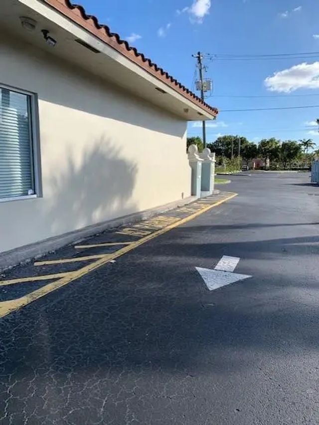 3 of 6 - 6201 N University Drive, Tamarac, FL