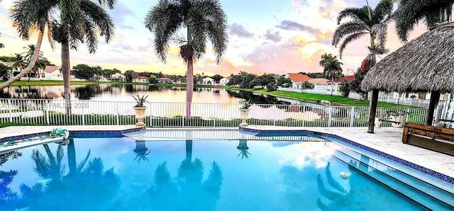 3 of 53 - 3460 Sw 52nd Street, Hollywood, FL
