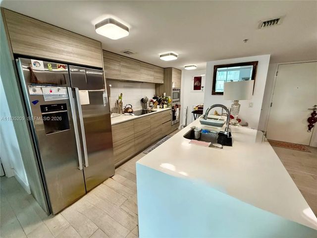 4 of 42 - 6620 Indian Creek Drive #607, Miami, FL