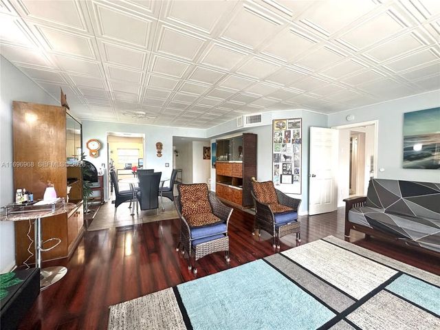 5 of 41 - 12900 Sw 13th Street #214e, Pembroke Pines, FL