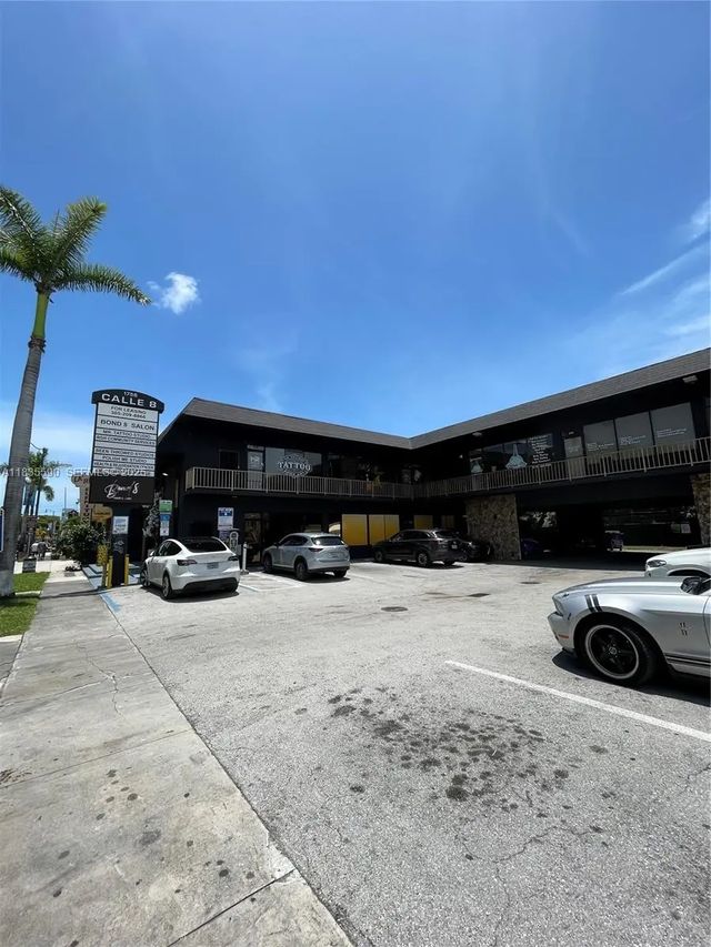 1756 Sw 8th Street #204, Miami
