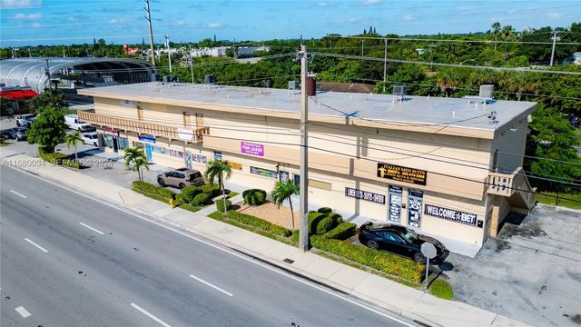 2 of 13 - 20462-20500 S Dixie Highway, Cutler Bay, FL