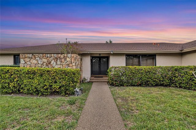 4 of 69 - 7801 Sw 170th Street, Palmetto Bay, FL