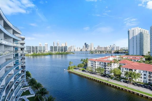 4 of 44 - 3250 Ne 188th Street #904, Aventura, FL