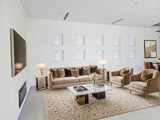 Photo of Listing #F10514078