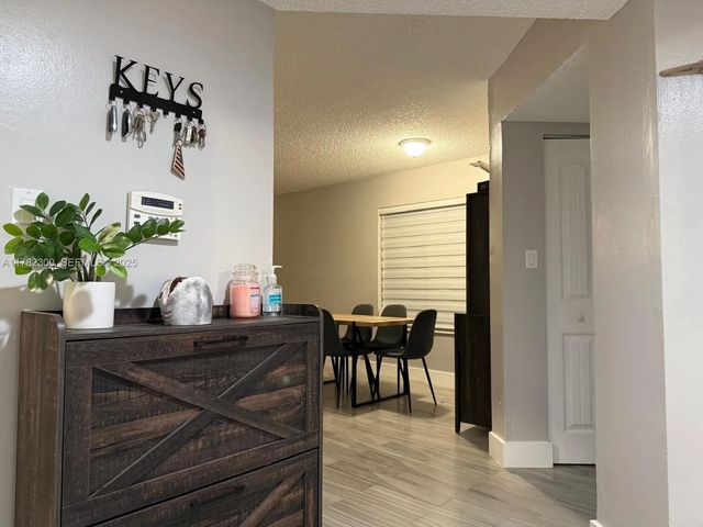 4 of 19 - 9121 Sw 138th Place #9121, Miami, FL