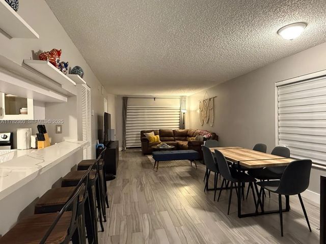 5 of 19 - 9121 Sw 138th Place #9121, Miami, FL