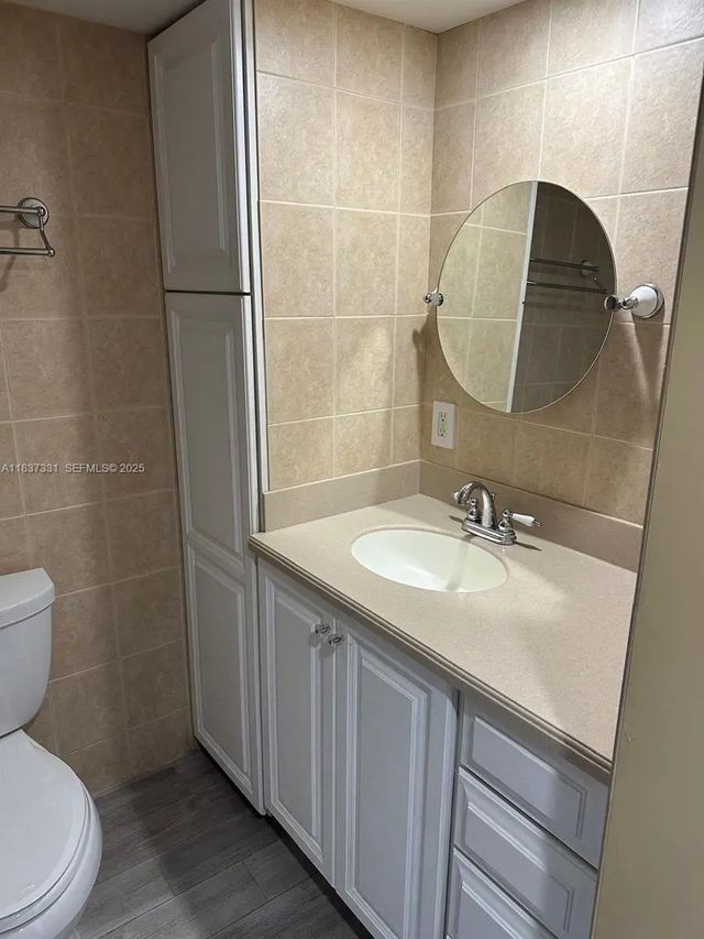 5 of 14 - 661 N University Drive #1-201, Pembroke Pines, FL