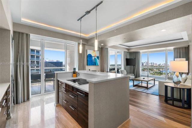 551 N Fort Lauderdale Beach Boulevard #r2205, Fort Lauderdale