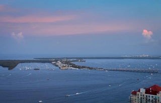 Photo of Listing #F10513704