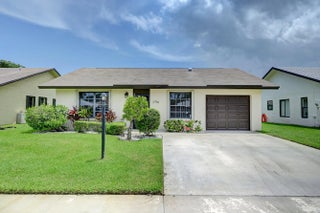 Photo of Listing #R11106229