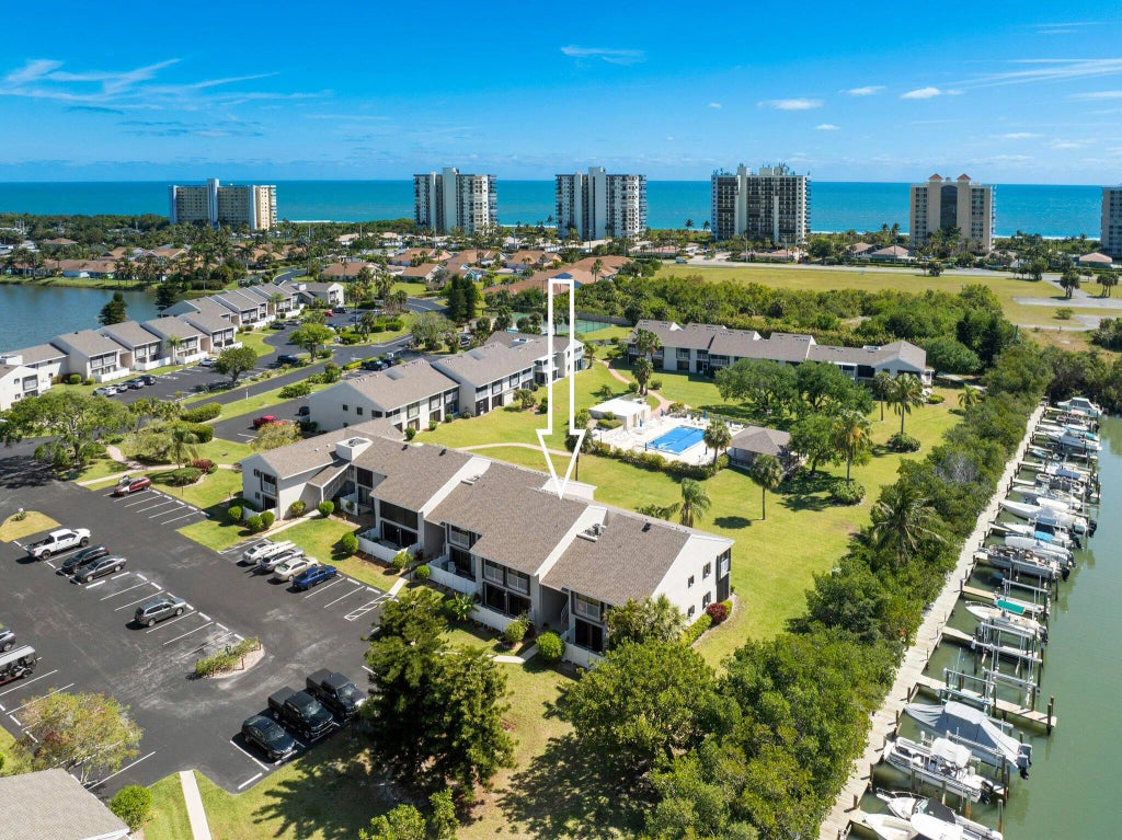 3212 S Lakeview Circle #10-205, Fort Pierce