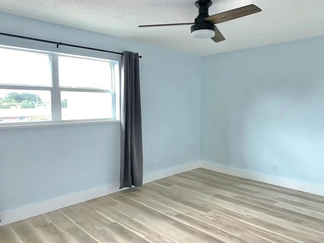4 of 15 - 2850 Ne 14th Street #306b, Pompano Beach, FL
