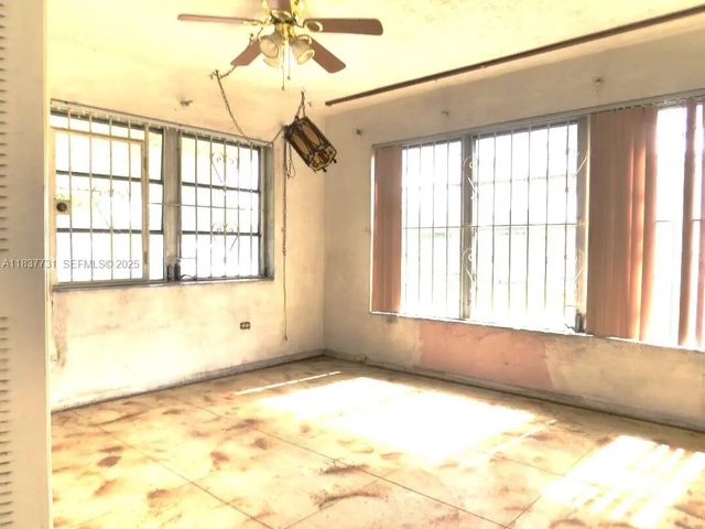 5 of 10 - 525 Nw 16th Street, Pompano Beach, FL