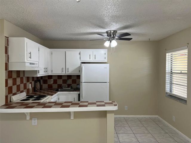5 of 23 - 5168 Ne 6th Avenue #426, Fort Lauderdale, FL