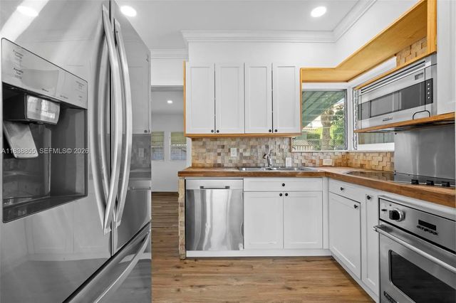 5 of 39 - 738 Fernwood Road, Key Biscayne, FL
