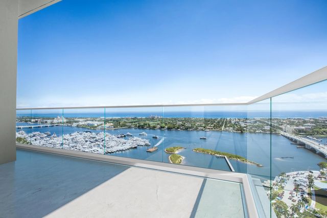 3 of 38 - 529 S Flagler Drive #th3e, West Palm Beach, FL