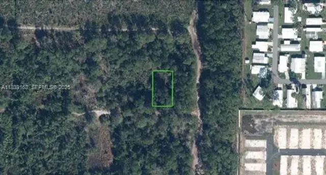 2 of 2 - 207 Dunlin Avenue, Sebring, FL