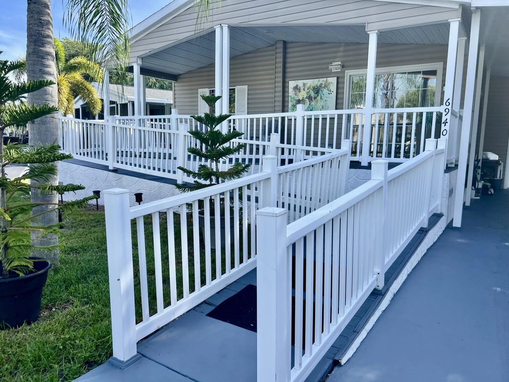 6940 Nw 44th Avenue #lot E-07, Coconut Creek
