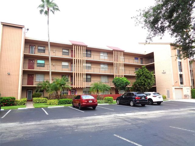 2 of 42 - 7320 Lake Circle Drive #101, Margate, FL