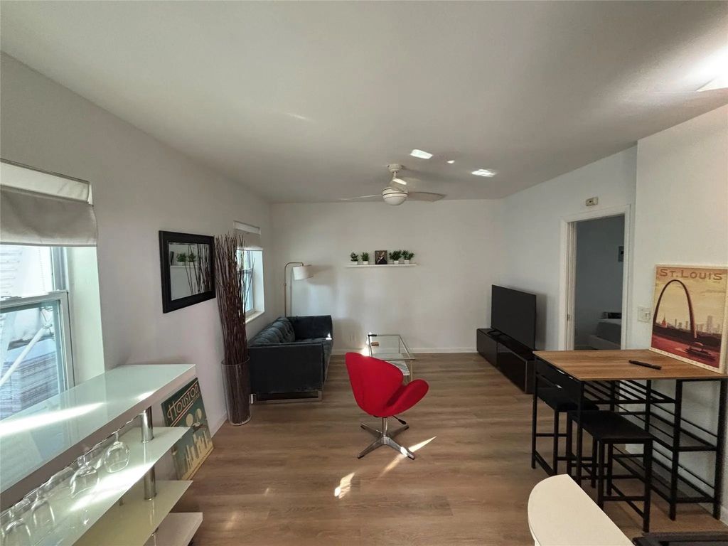 1315 Se 2nd Street #rear East, Fort Lauderdale