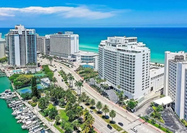 3 of 31 - 5401 Collins Avenue #514, Miami Beach, FL