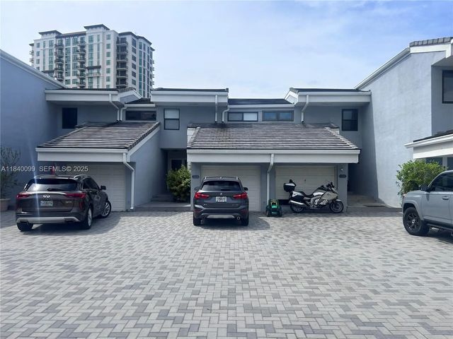 324 Poinciana Drive, Sunny Isles Beach